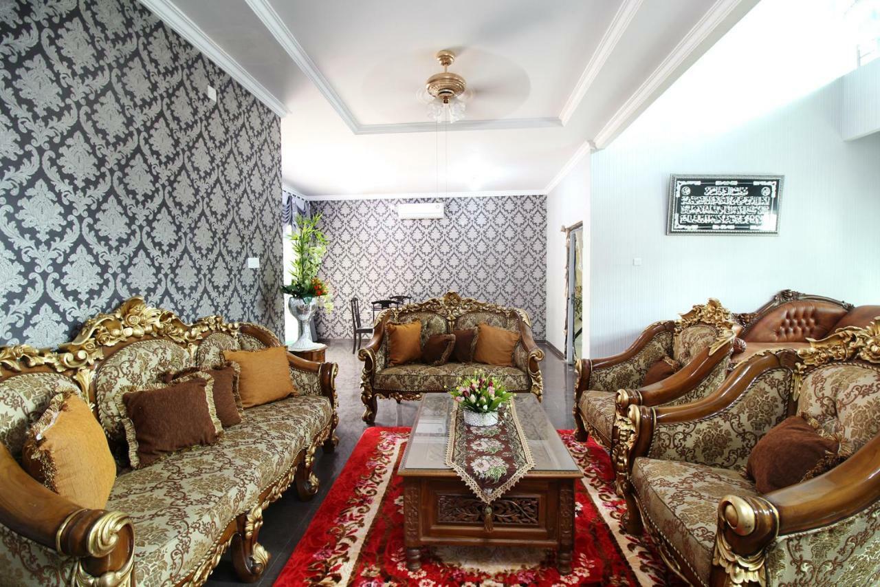 Guest house Airy Eco Syariah Simpang Jam Gajah Mada Puri Casablanca Batam