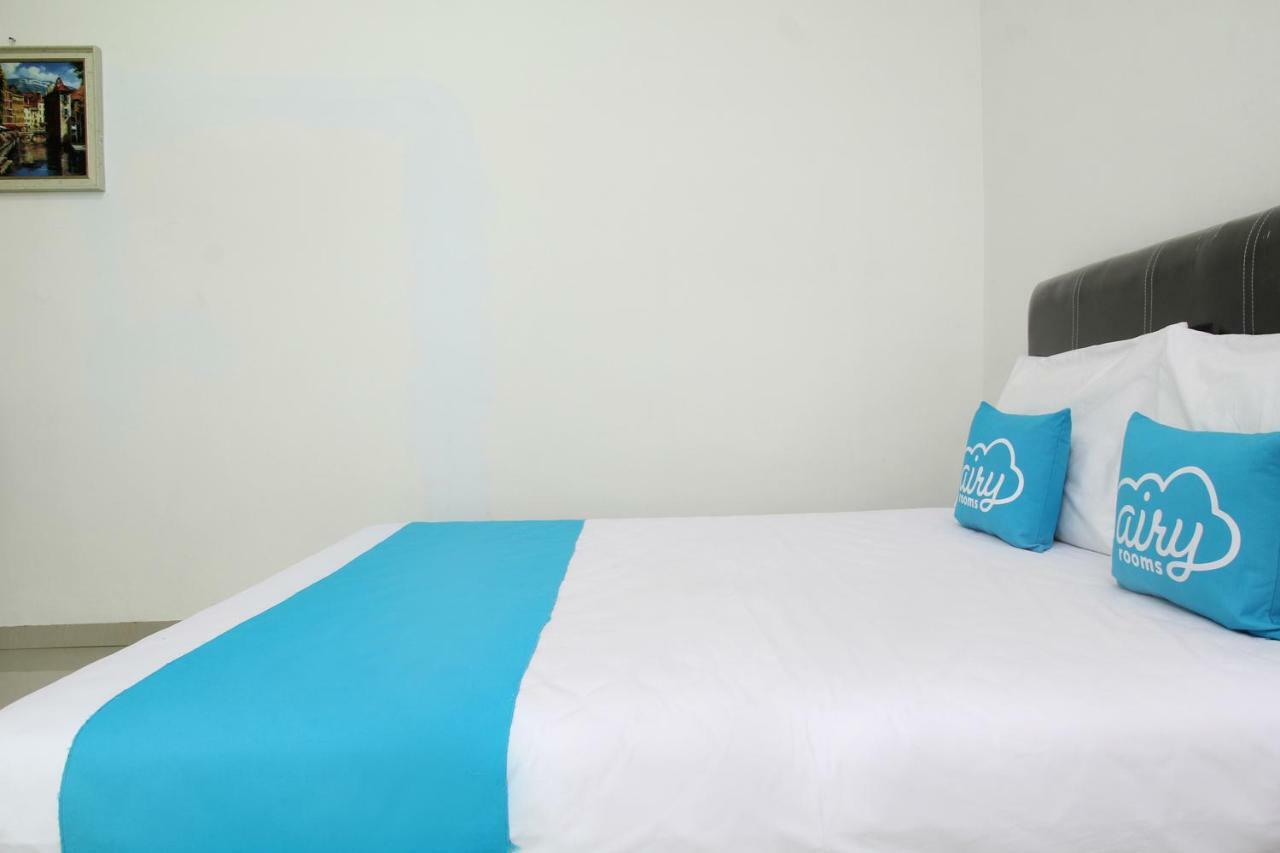 Airy Eco Syariah Simpang Jam Gajah Mada Puri Casablanca 2* Batam